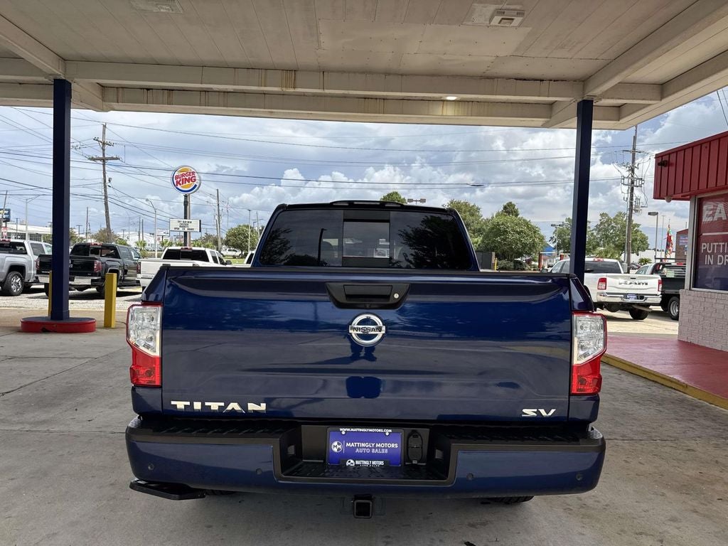 2021 Nissan Titan SV