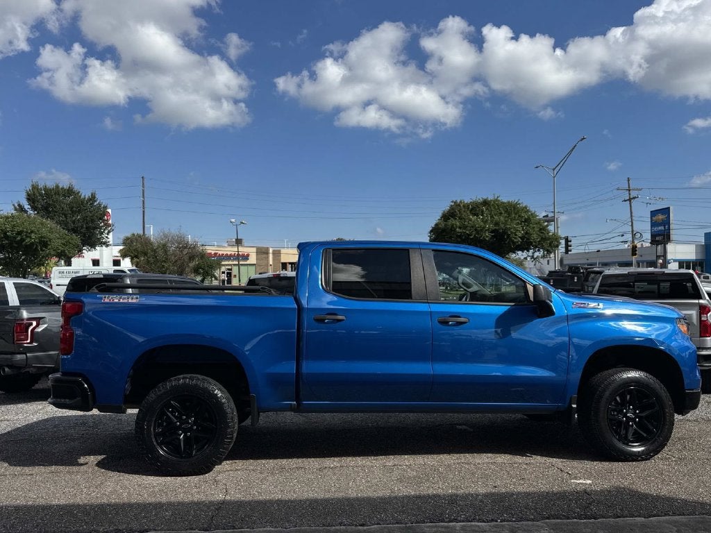 2022 Chevrolet Silverado 1500 Custom Trail Boss