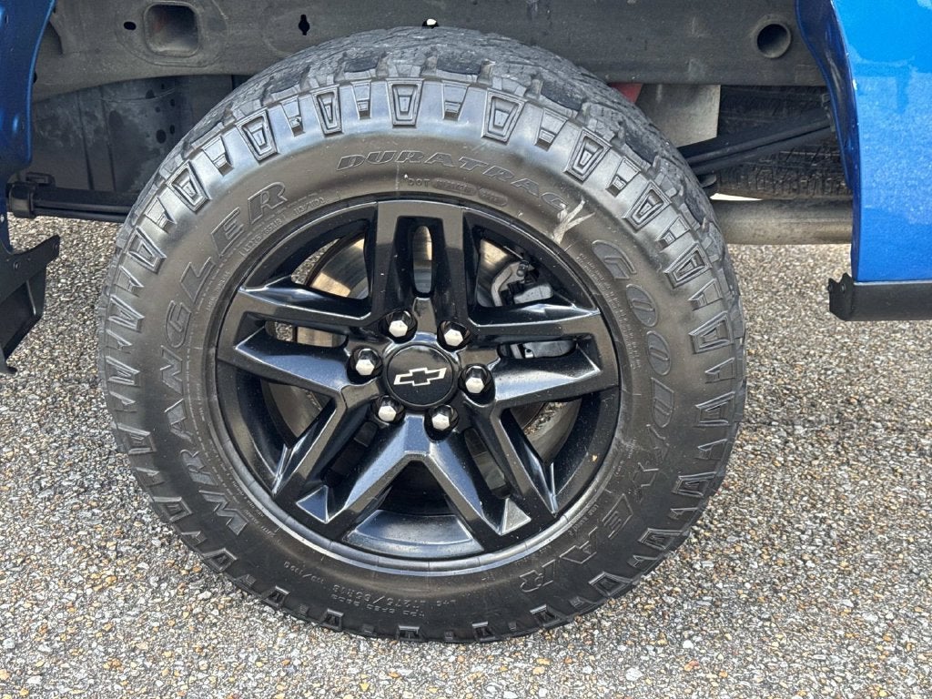 2022 Chevrolet Silverado 1500 Custom Trail Boss