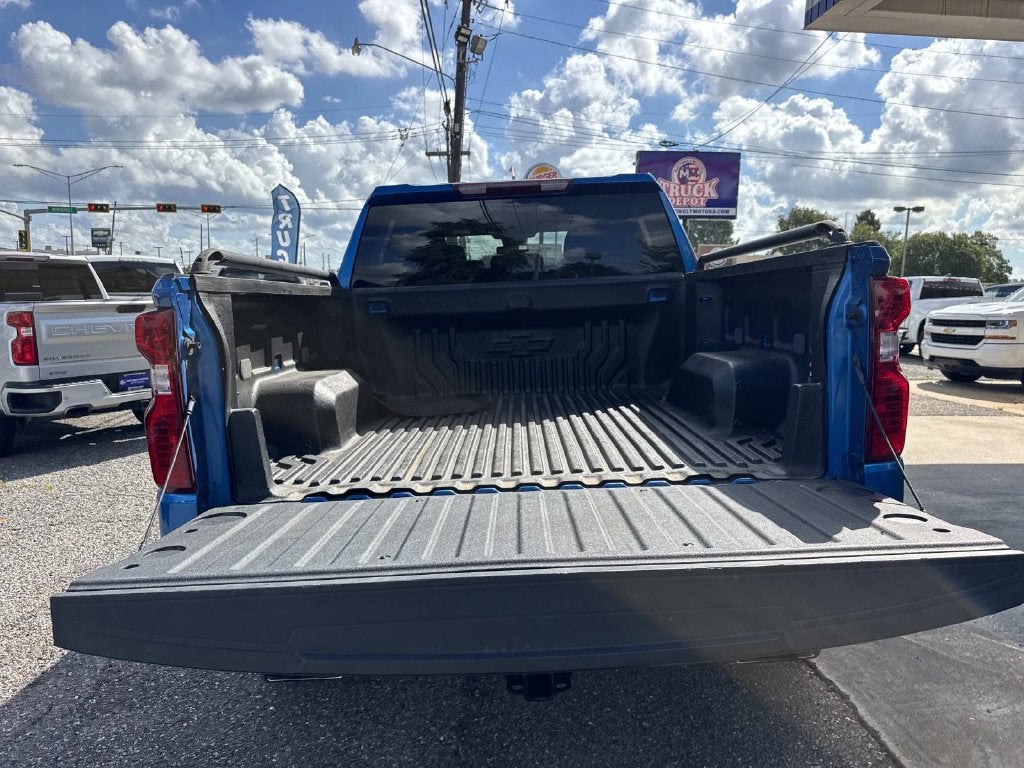 2022 Chevrolet Silverado 1500 Custom Trail Boss