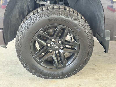 2023 Chevrolet Silverado 1500 Custom Trail Boss