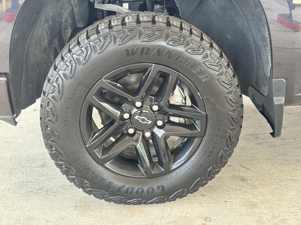 2023 Chevrolet Silverado 1500 Custom Trail Boss