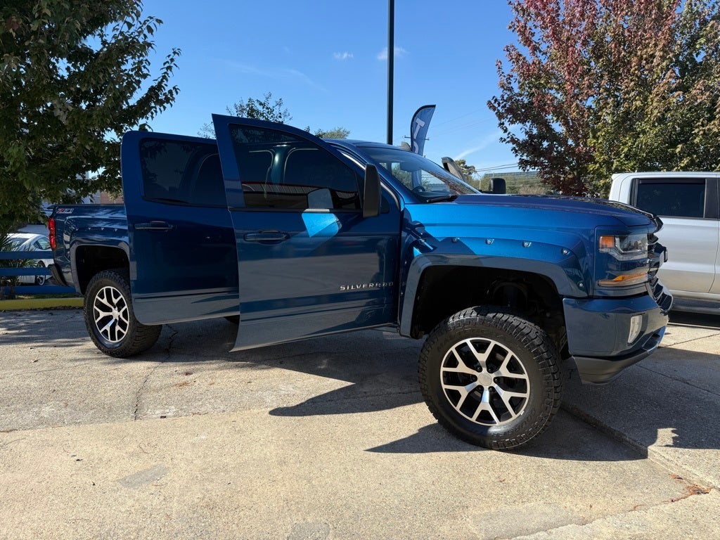 2017 Chevrolet Silverado 1500 LT LT2
