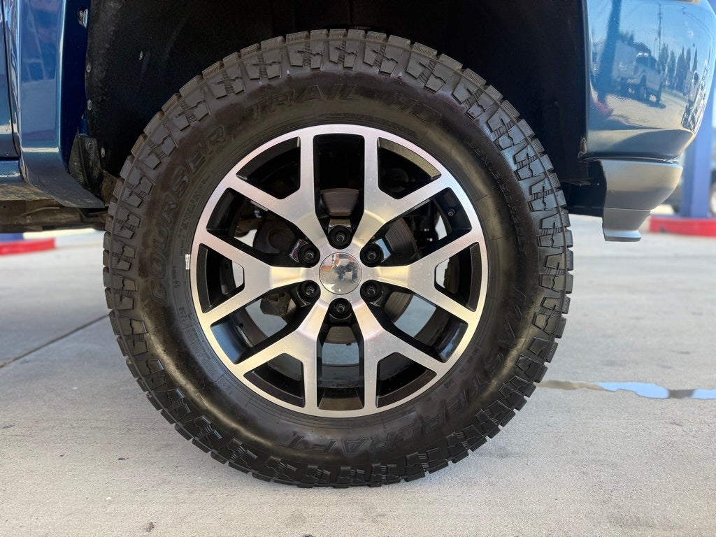 2017 Chevrolet Silverado 1500 LT LT2